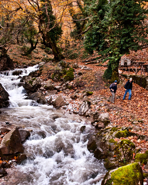 Γύρος Λίμνη Πλαστήρα: Με φόντο πράσινο-μπλε-1