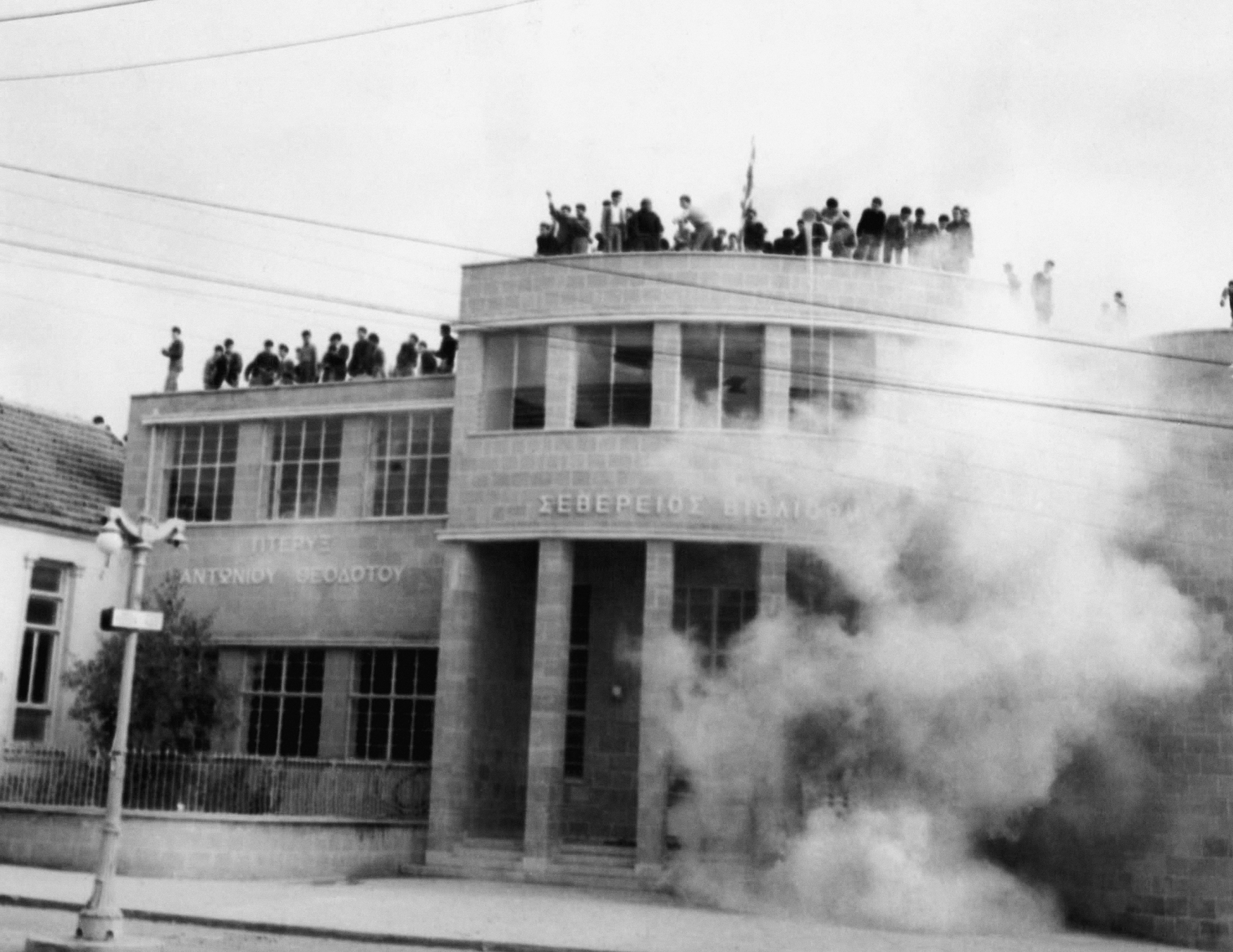 Flashback στη 13η Δεκεμβρίου-3