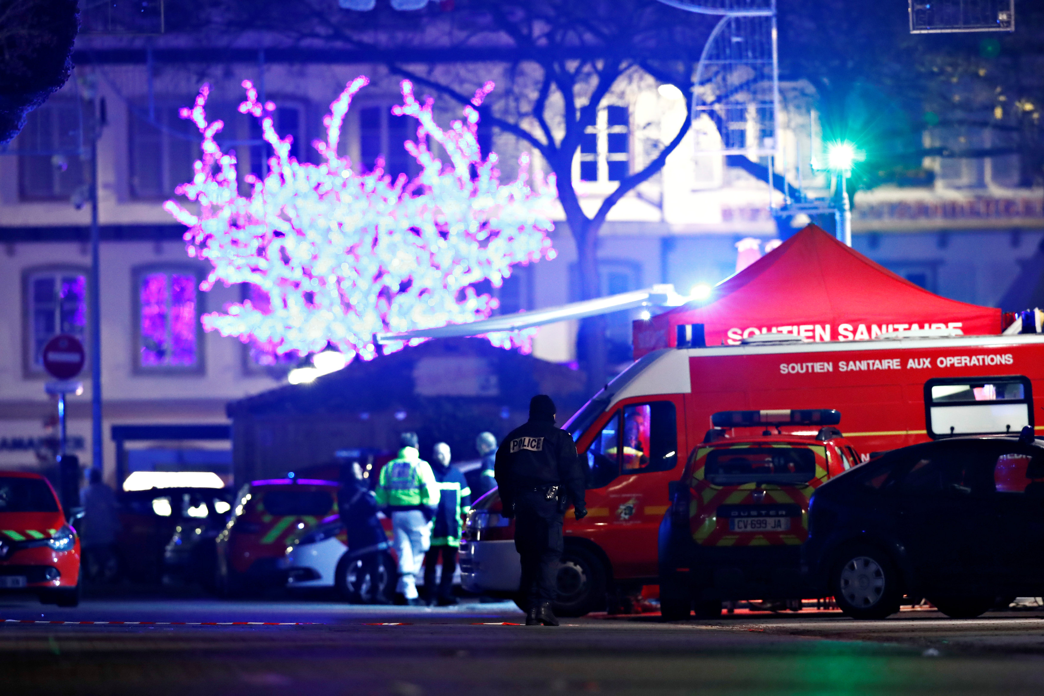 Δήμαρχος Στρασβούργου: Τρομοκρατικό χτύπημα η χθεσινή επίθεση – 27 φορές είχε καταδικαστεί ο δράστης (φωτογραφίες)-3