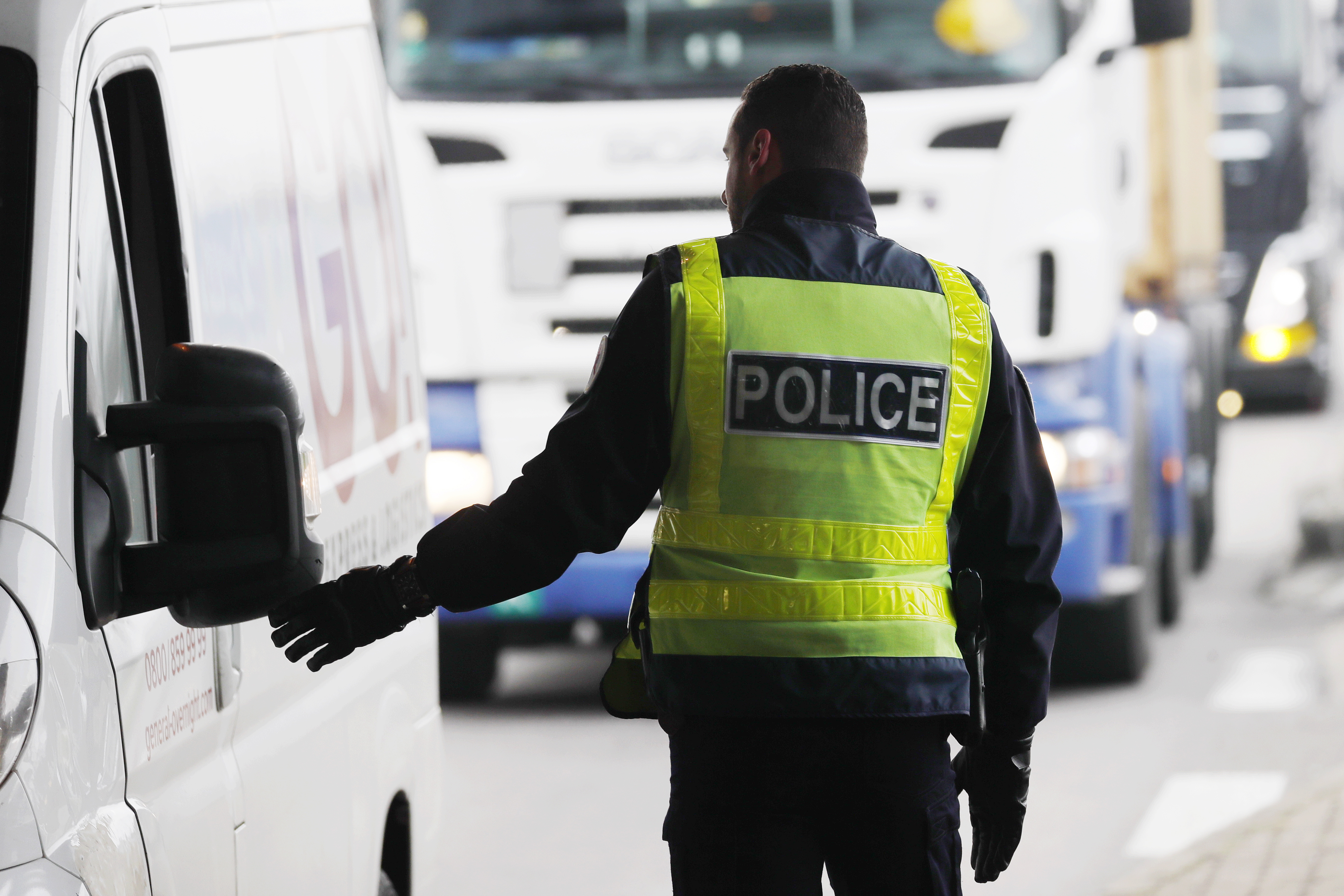 Δήμαρχος Στρασβούργου: Τρομοκρατικό χτύπημα η χθεσινή επίθεση – 27 φορές είχε καταδικαστεί ο δράστης (φωτογραφίες)-1