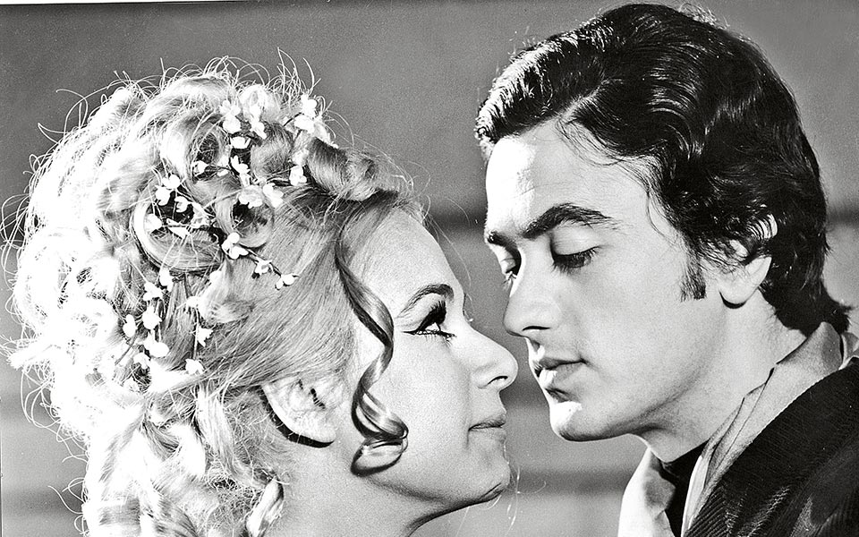 Νίκος Γαλανός: «Μπορώ να ζήσω και χωρίς το θέατρο»-1