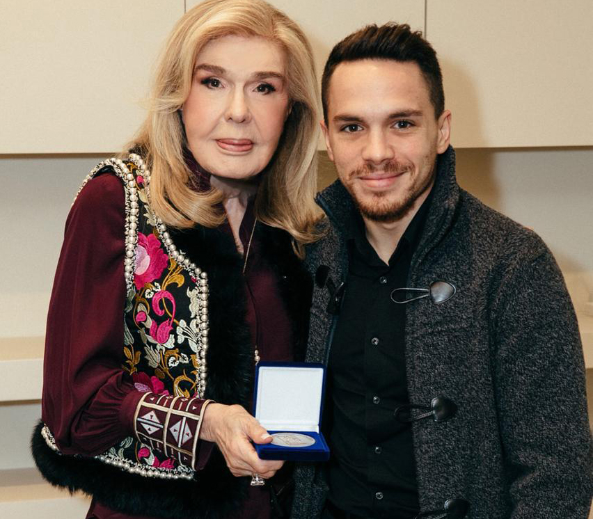 Μια dream team πρωταθλητών δίπλα στα παιδιά που πάσχουν από καρκίνο-1