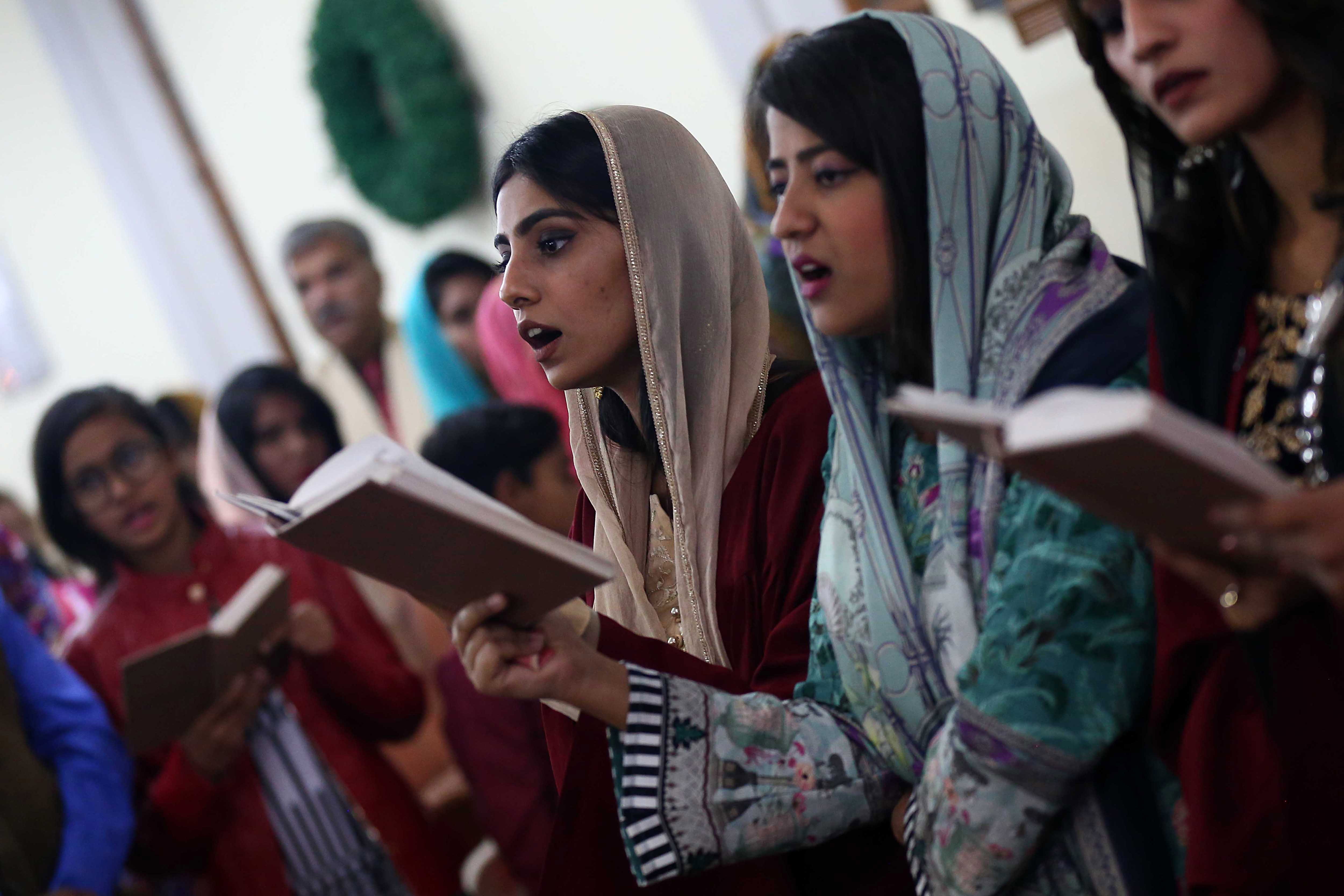 Χριστούγεννα ανά τον κόσμο μέσα από φωτογραφίες-13