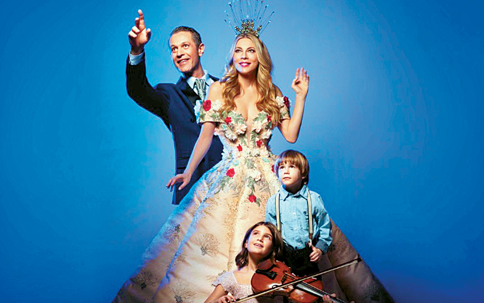 Μουσική, χορός… τραμπολίνο-2