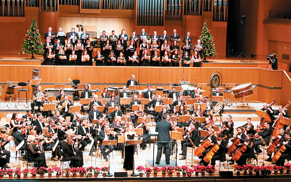 Μουσική, χορός… τραμπολίνο-1