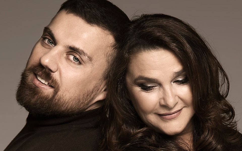 Η Αθήνα υποδέχεται το 2019 στο Θησείο-3