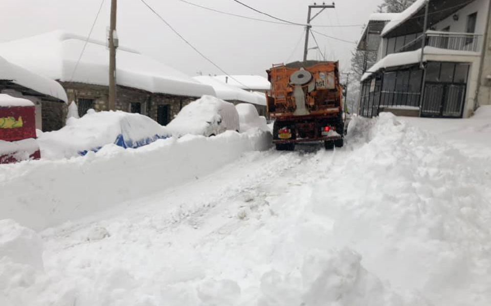 Προβλήματα από την κακοκαιρία – Νέα επιδείνωση από την Πέμπτη με δριμύ ψύχος και χιόνια-2