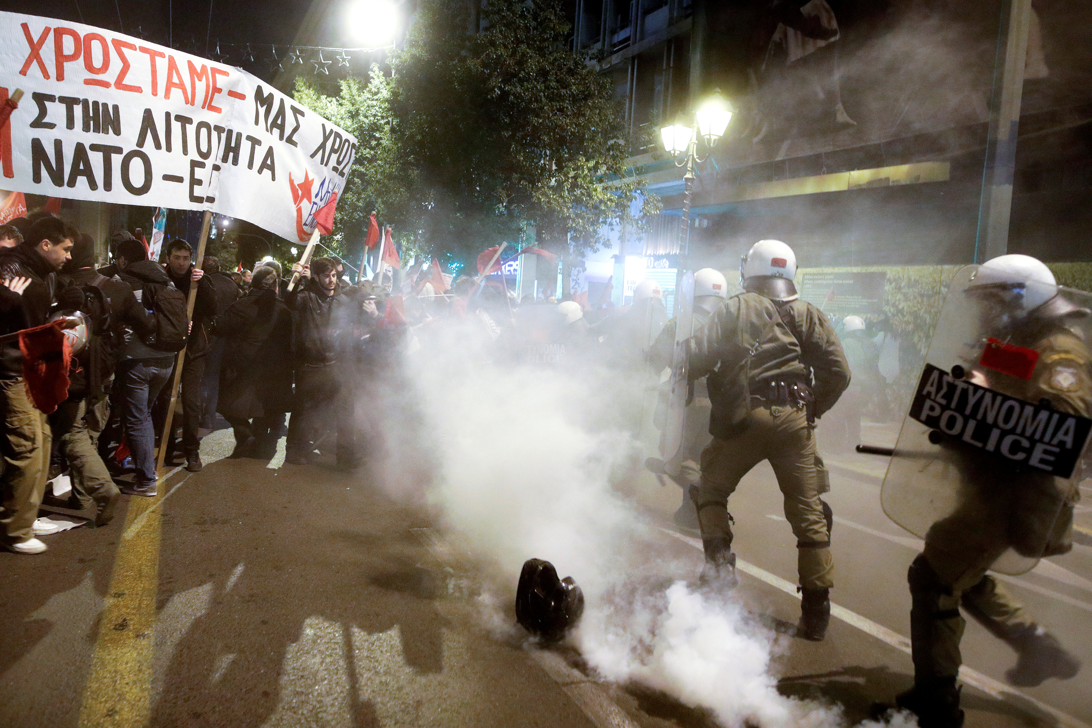 Ο ξένος Τύπος για την επίσκεψη Αγκελα Μέρκελ στην Αθήνα-2