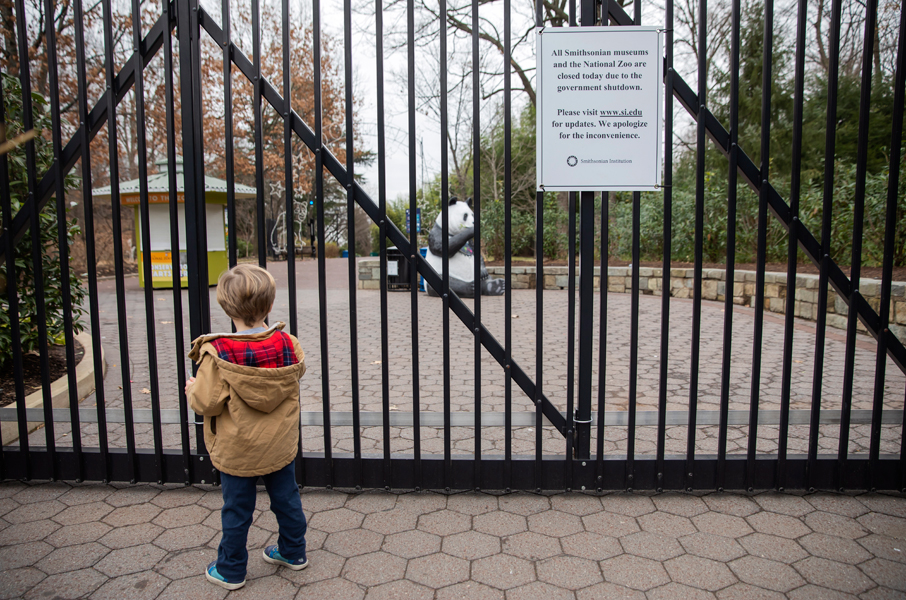 Εκβιασμός από Τραμπ με 800.000 ομήρους-1