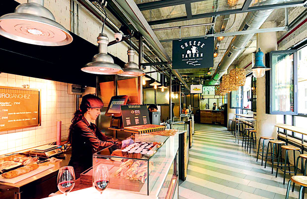 Mαδρίτη by locals-4