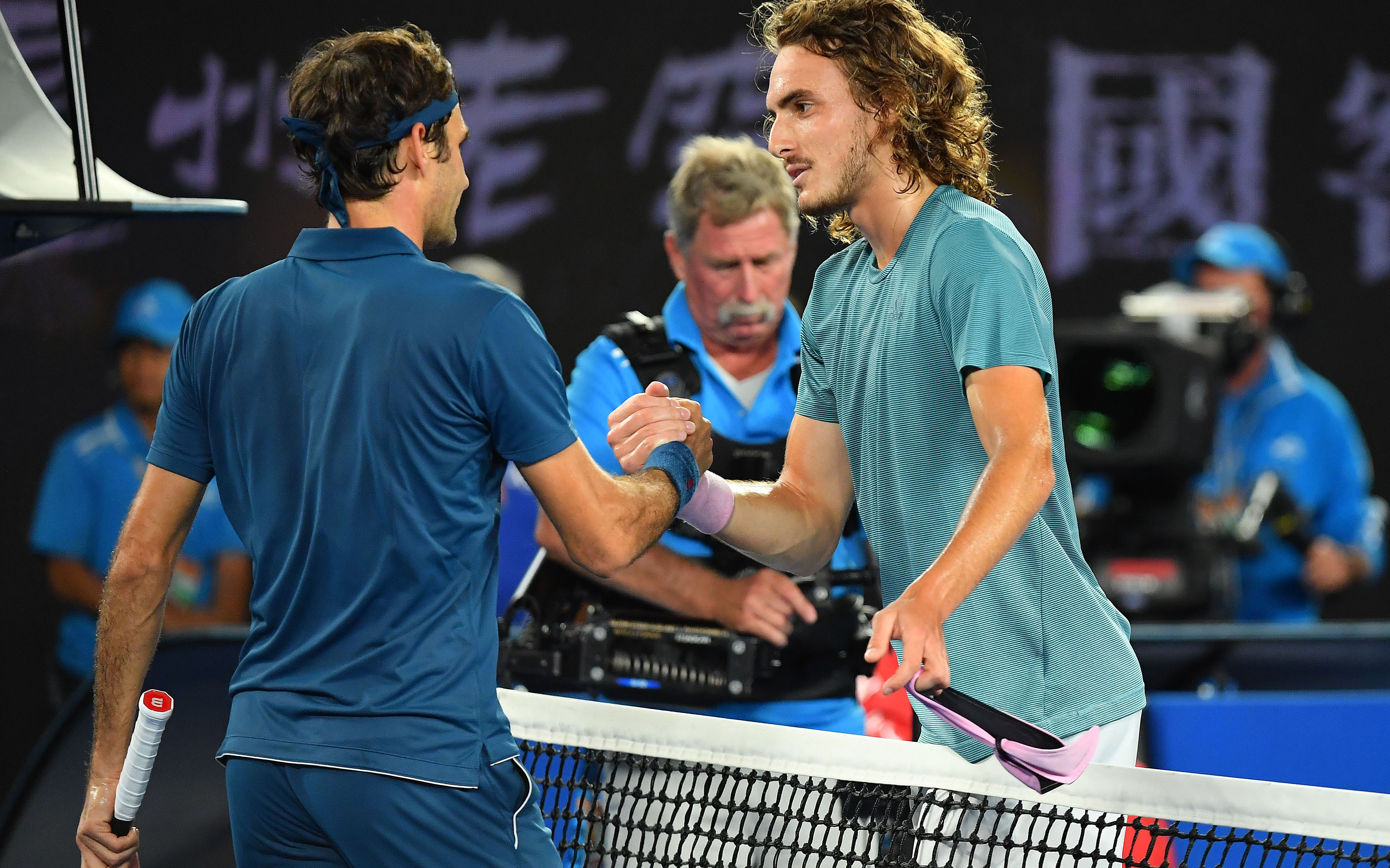 Ιστορική νίκη του Τσιτσιπά επί του Φέντερερ – «Είμαι ο πιο ευτυχισμένος άνθρωπος στον κόσμο» (φωτογραφίες – βίντεο)-4