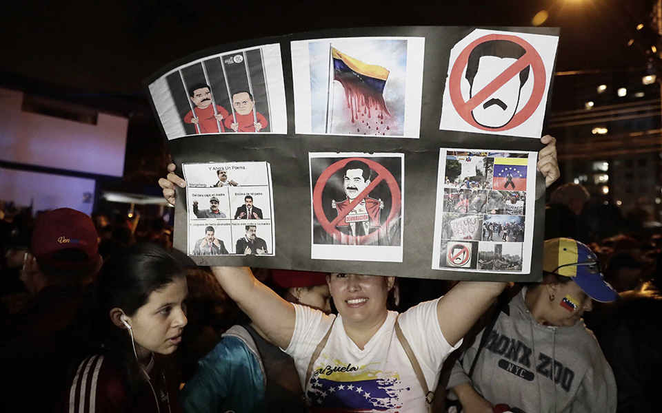 Βενεζουέλα: Κοινωνικός αναβρασμός και τουλάχιστον 13 νεκροί στις διαδηλώσεις-3