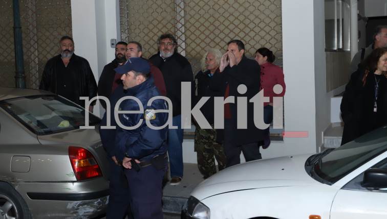 Κρήτη: Συνθήματα κατά της συμφωνίας των Πρεσπών σε ομιλία Τζανακόπουλου, Δανέλλη και Ραγκούση-1