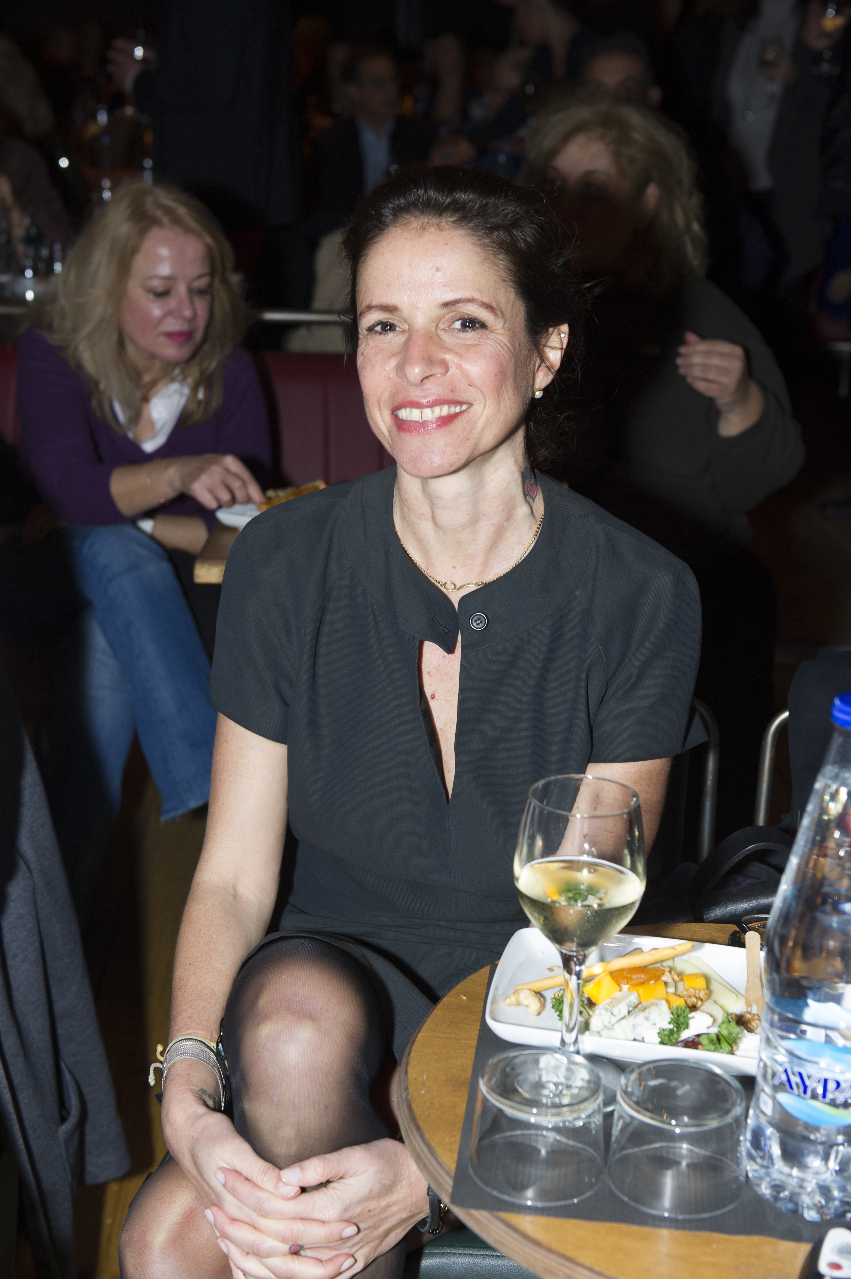 Η κοπή της πίτας της «Καθημερινής» έγινε με υπόκρουση Γιώργου Ζαμπέτα στο Gazarte-4