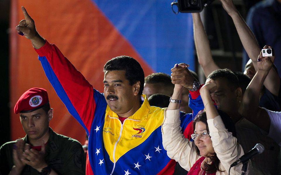 Βενεζουέλα: Ανοιχτό ενδεχόμενο στρατιωτικής παρέμβασης αφήνει ο Τραμπ – Απορρίπτει το τελεσίγραφο ο Μαδούρο-2