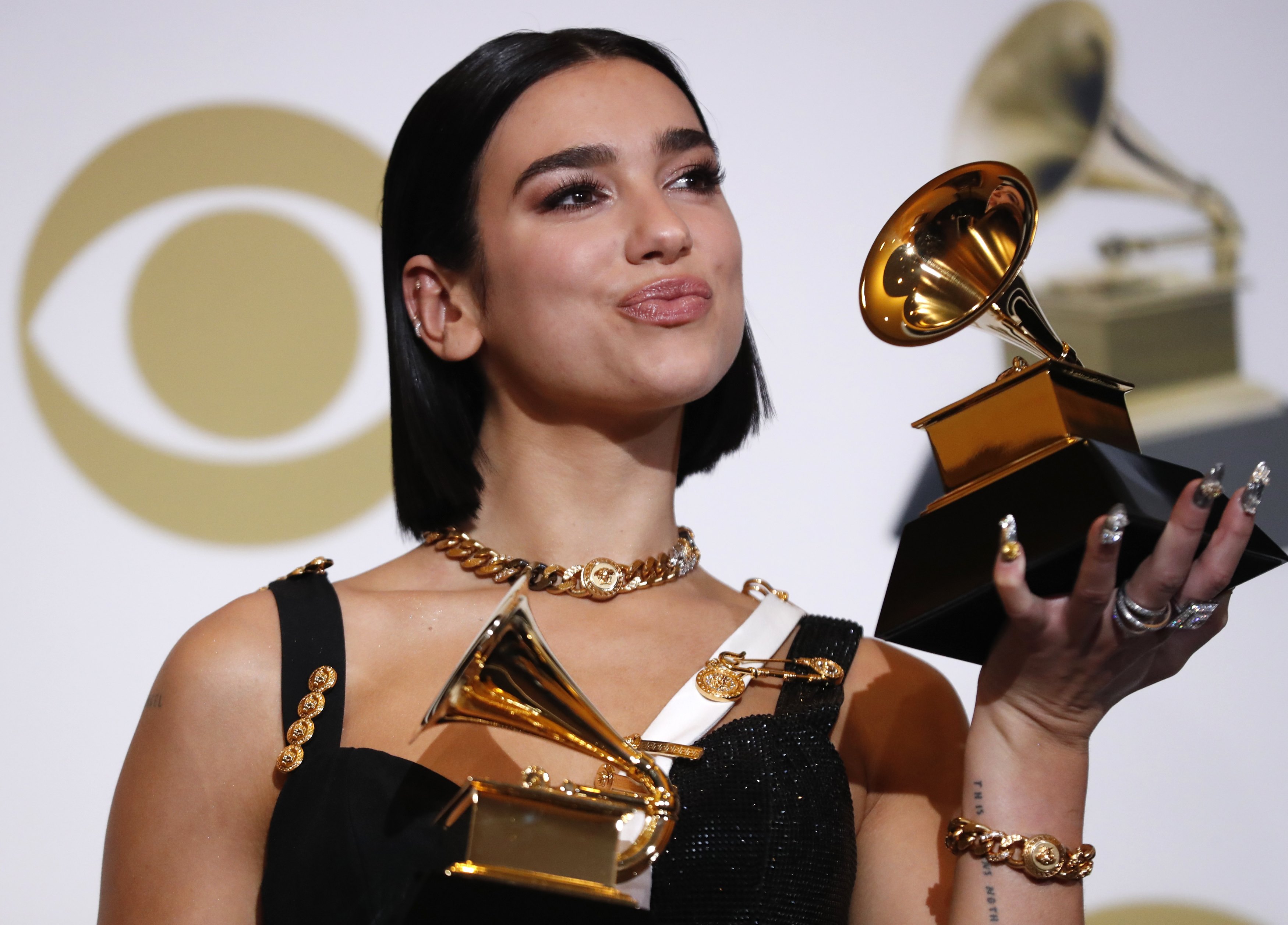 Λαμπερές παρουσίες στα βραβεία Grammy για το 2019 – Οι μεγάλοι νικητές της μουσικής βραδιάς-8