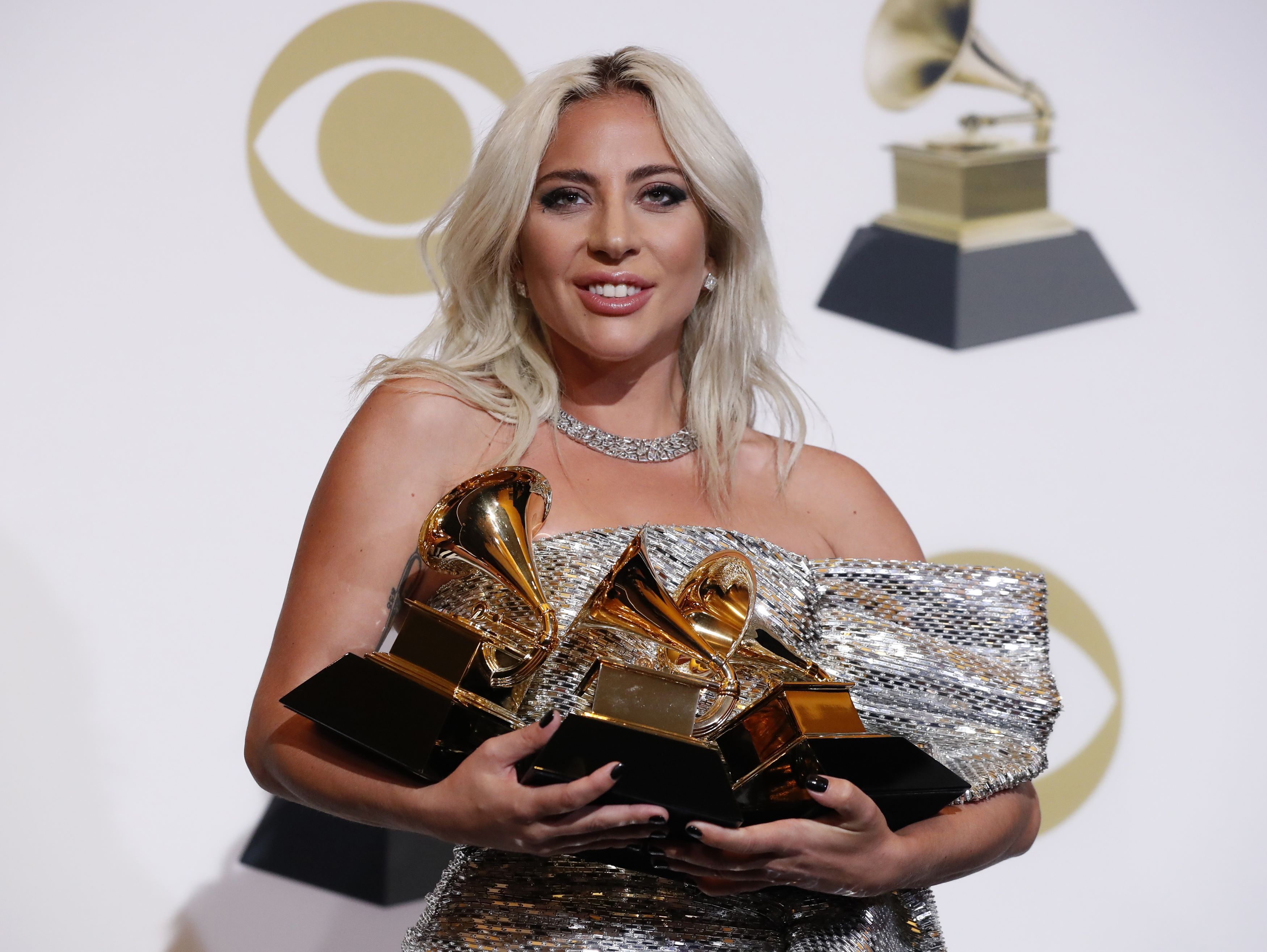 Λαμπερές παρουσίες στα βραβεία Grammy για το 2019 – Οι μεγάλοι νικητές της μουσικής βραδιάς-5