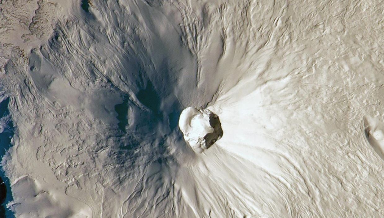 Ρώσοι κοσμοναύτες έστειλαν «διαστημικές καρδούλες» (φωτογραφίες)-2