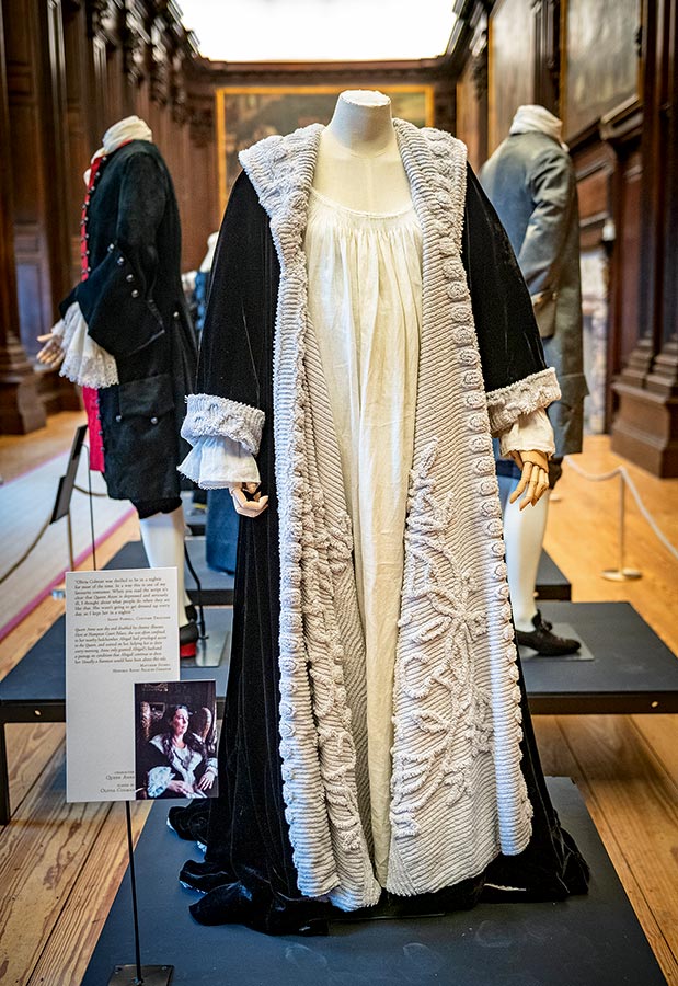 Επιστροφή στο παλάτι-2