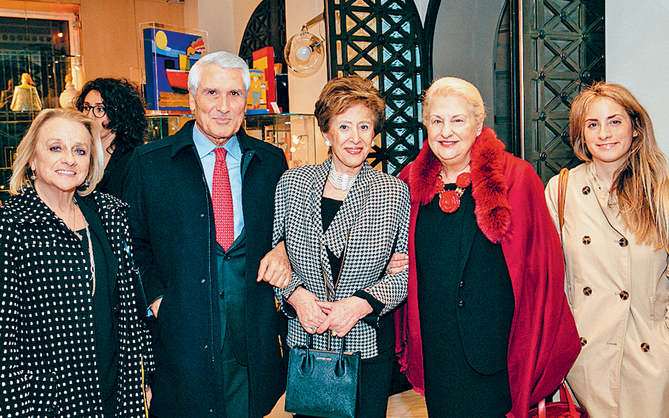 Ιδού η Ρόδος, ιδού και οι εικαστικές συλλογές της στο Ιδρυμα Θεοχαράκη-1