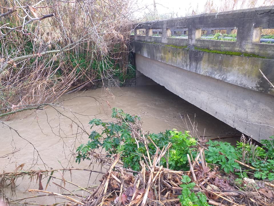 Ωρες αγωνίας για τους τέσσερις αγνοούμενους στον Γεροπόταμο Κρήτης (φωτογραφίες – βίντεο)-1
