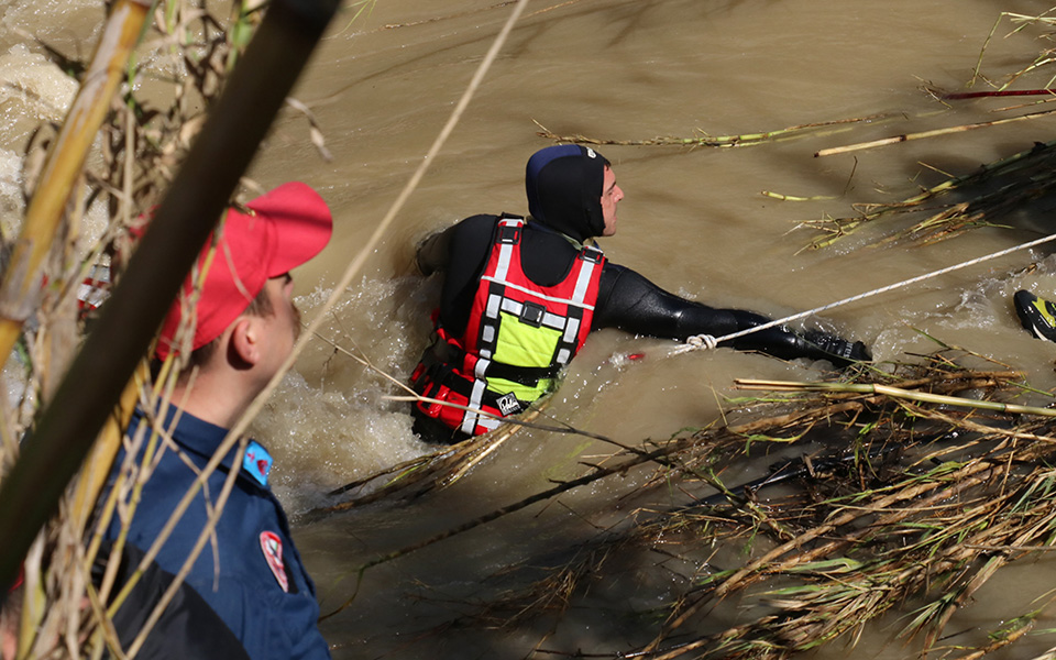 Κρήτη: Ανασύρθηκαν οι σοροί των άτυχων αγνοουμένων στον Γεροπόταμο-2
