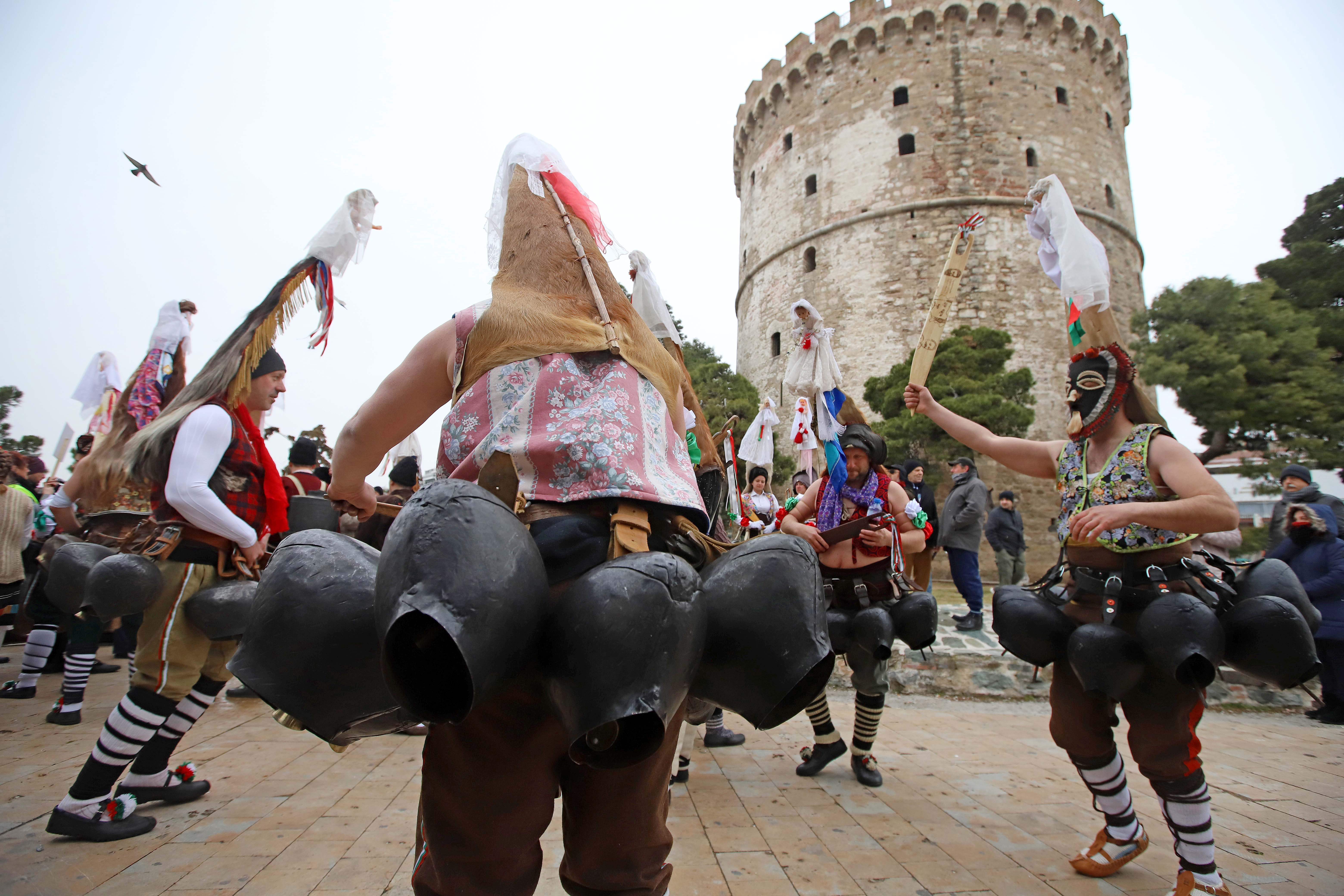 Στους αρχέγονους ρυθμούς των κωδωνοφόρων η Θεσσαλονίκη (φωτογραφίες)-1