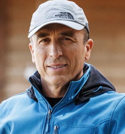 Ένας Έλληνας θα προσπαθήσει να «πατήσει» δύο από τις ψηλότερες κορυφές του κόσμου-1