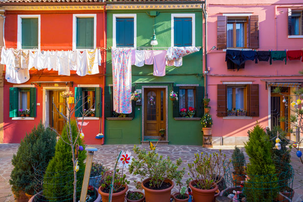 Η Βενετία βγάζει τη μάσκα-4