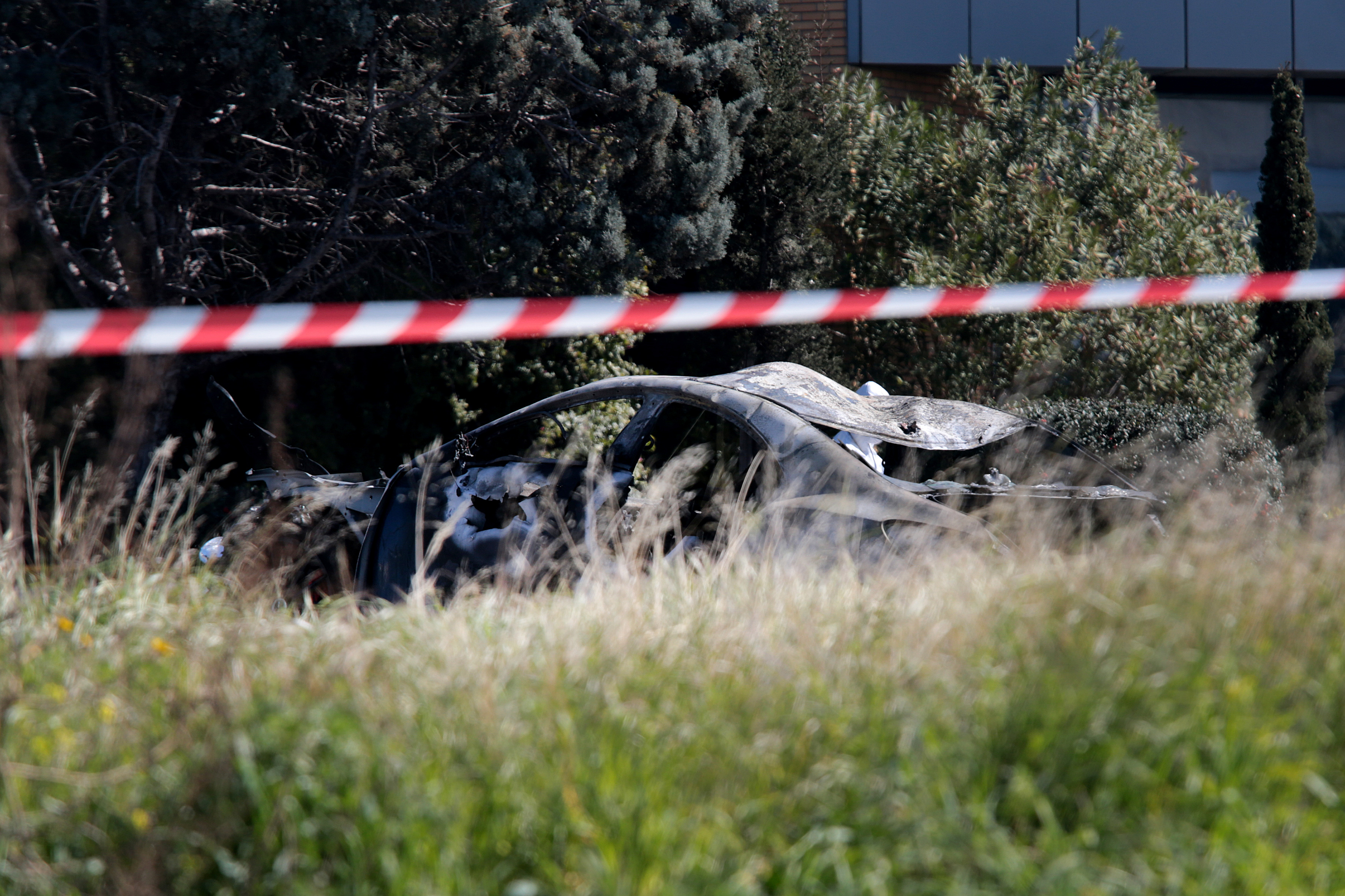 Εκρηξη στη Γλυφάδα: Το παρελθόν του 56χρονου στο «μικροσκόπιο» της ΕΛ.ΑΣ.-2