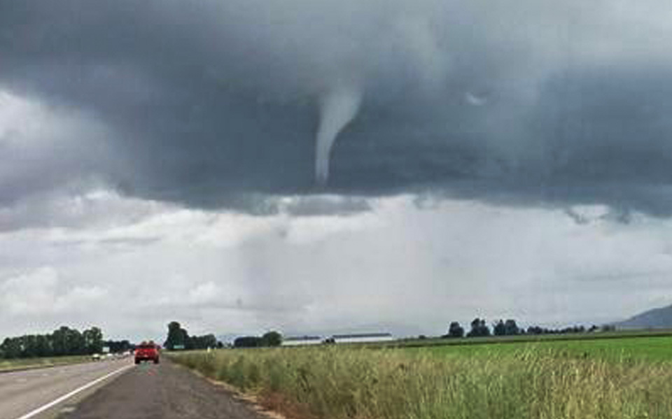 ΗΠΑ: Ανεμοστρόβιλος έπληξε την Αλαμπάμα – Τουλάχιστον 23 νεκροί, τεράστιες καταστροφές (φωτογραφίες – βίντεο)-4
