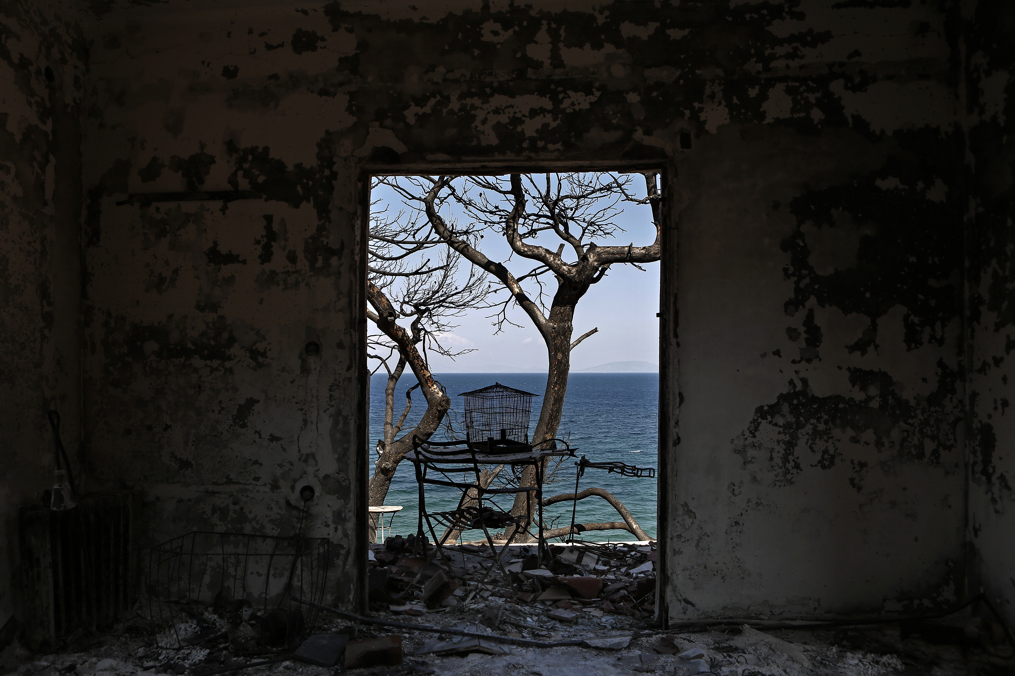 Συγκλονίζει το πόρισμα των εισαγγελέων για το Μάτι-6