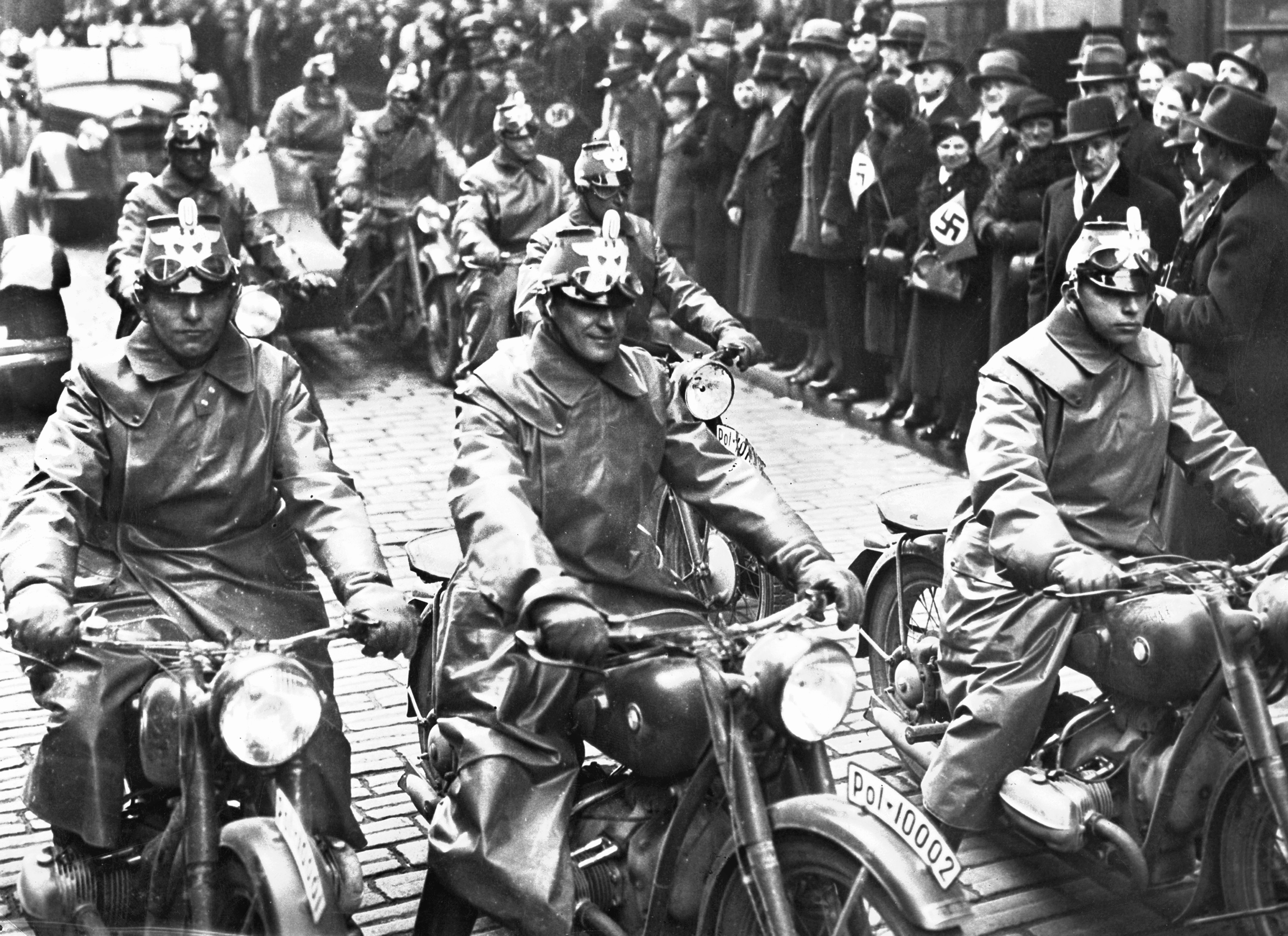 Flashback στη 12η Μαρτίου-4