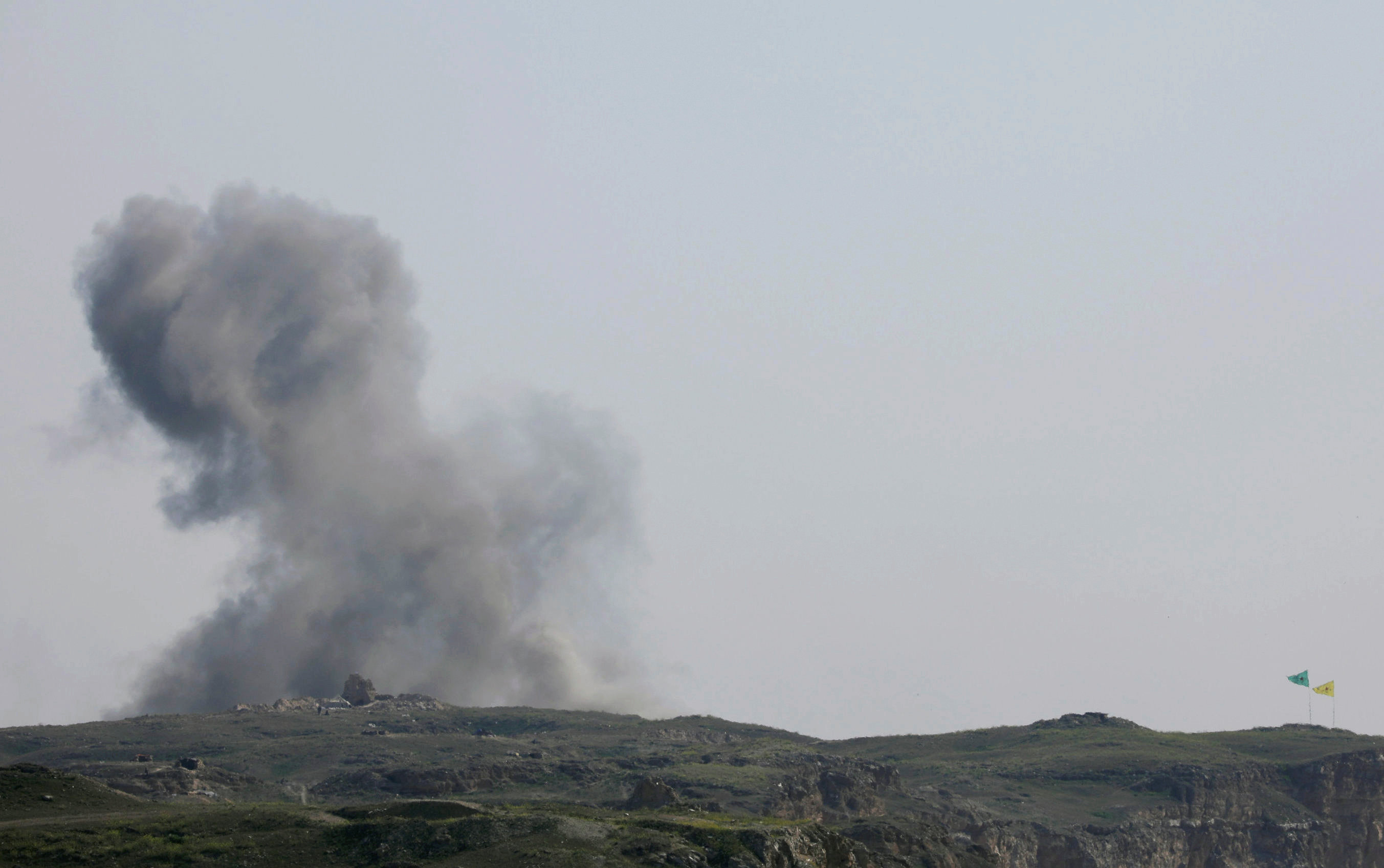 Εκατοντάδες τζιχαντιστές στα χέρια των Συριακών Δυνάμεων στη Μπαγκούζ – Επαναπατρίζονται 20.000 Ιρακινοί-1