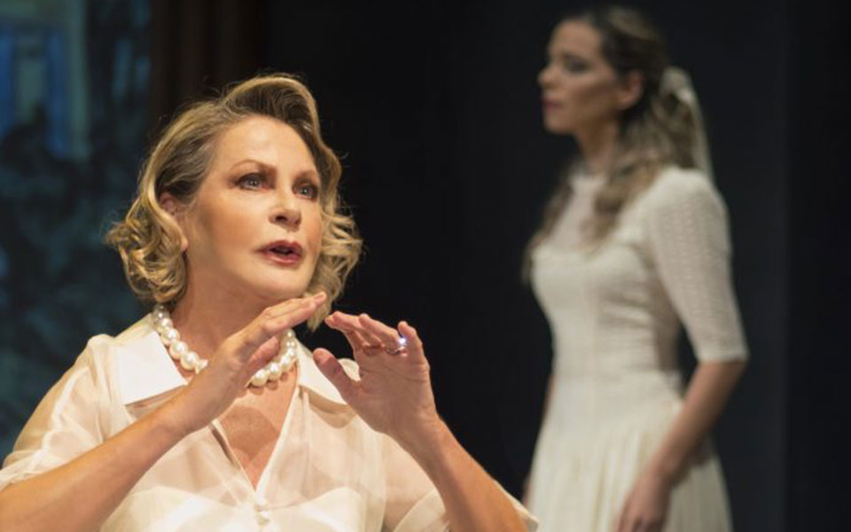 Ο συγγραφέας Jean-Michel Guenassia στην Αθήνα για την παράσταση «Βαν Γκογκ-Το βαλς των δέντρων και του ουρανού»-3