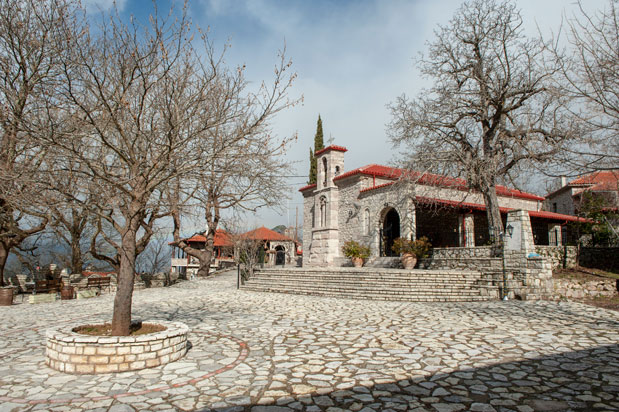 Ρούμελη: Οι χαρές του βουνού-4