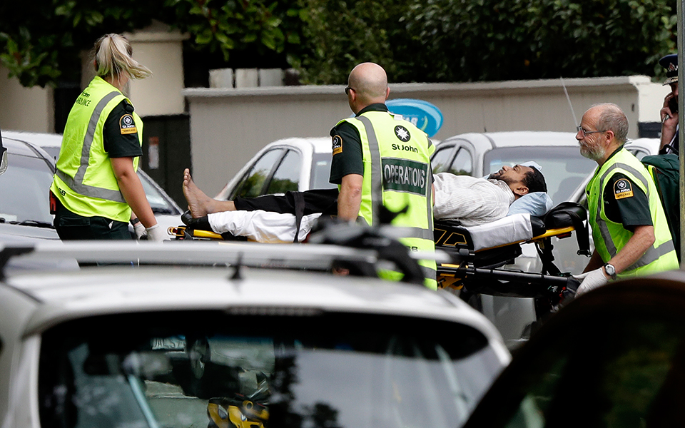 Σαράντα εννιά  νεκροί από επίθεση ενόπλων σε δύο τεμένη στη Νέα Ζηλανδία (Βίντεο – Φωτογραφίες)-2