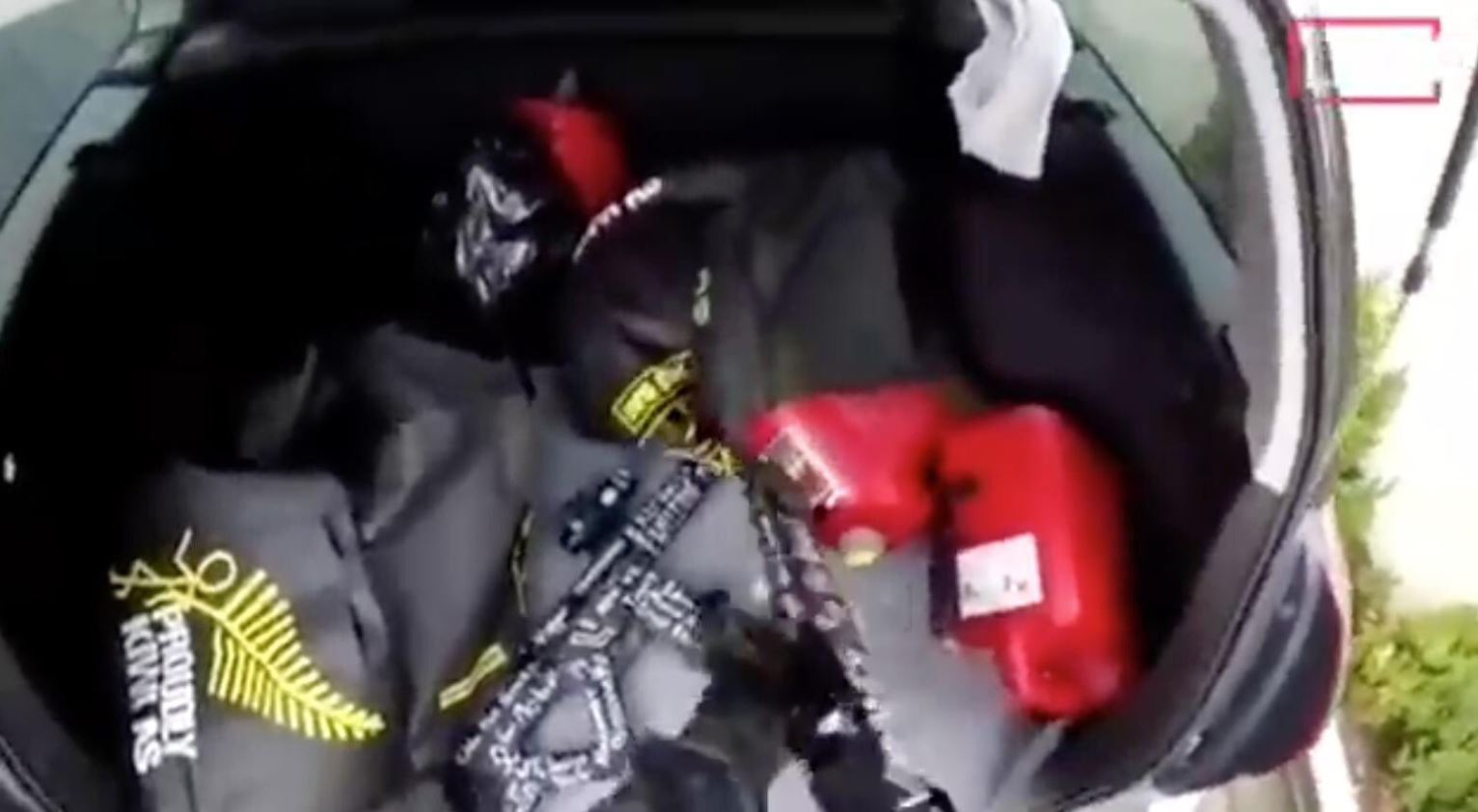 Ο δράστης της Νέας Ζηλανδίας μετέδωσε live την πολύνεκρη επίθεση (Βίντεο – φωτογραφίες)-1