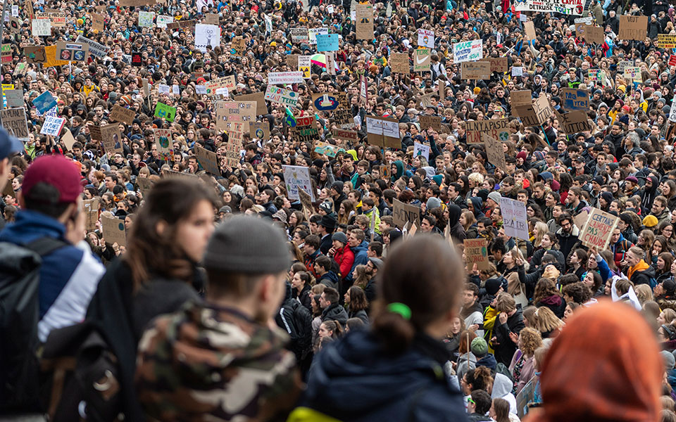 Παγκόσμια μαθητική κινητοποίηση για το κλίμα – Συγκεντρώσεις σε Αθήνα, Θεσσαλονίκη-3