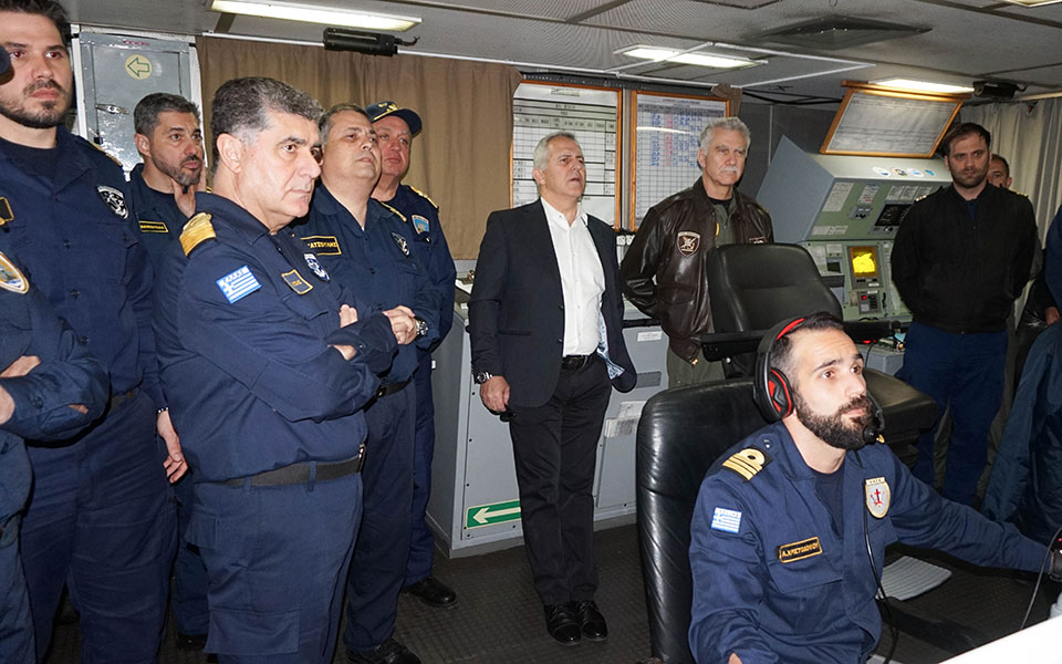 Παρουσία του Ευάγγελου Αποστολάκη η επιχειρησιακή εκπαίδευση του Πολεμικού Ναυτικού στον Σαρωνικό (φωτογραφίες)-3
