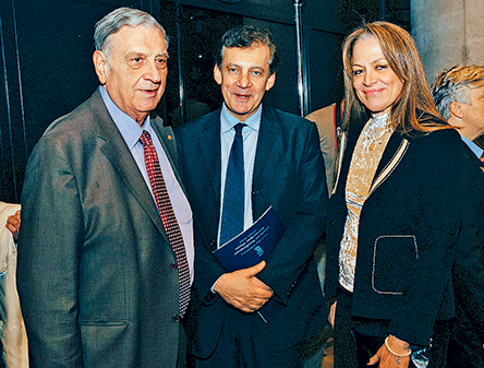 Η θυγατέρα του Ρόμπερτ Κένεντι, Κέρι, μίλησε για την επιστροφή των Γλυπτών-1