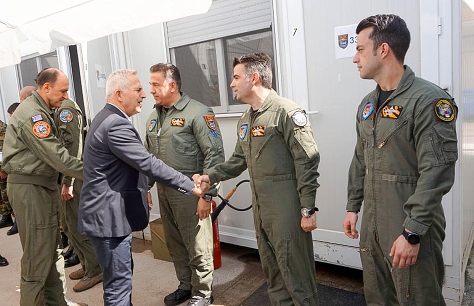 Ευ. Αποστολάκης: Θα εξετάσουμε την προοπτική αγοράς F-35-1