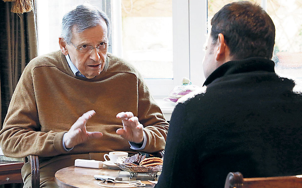 Στέφανος Μάνος στην «K»: Κανείς δεν εμπιστεύεται την Ελλάδα-1