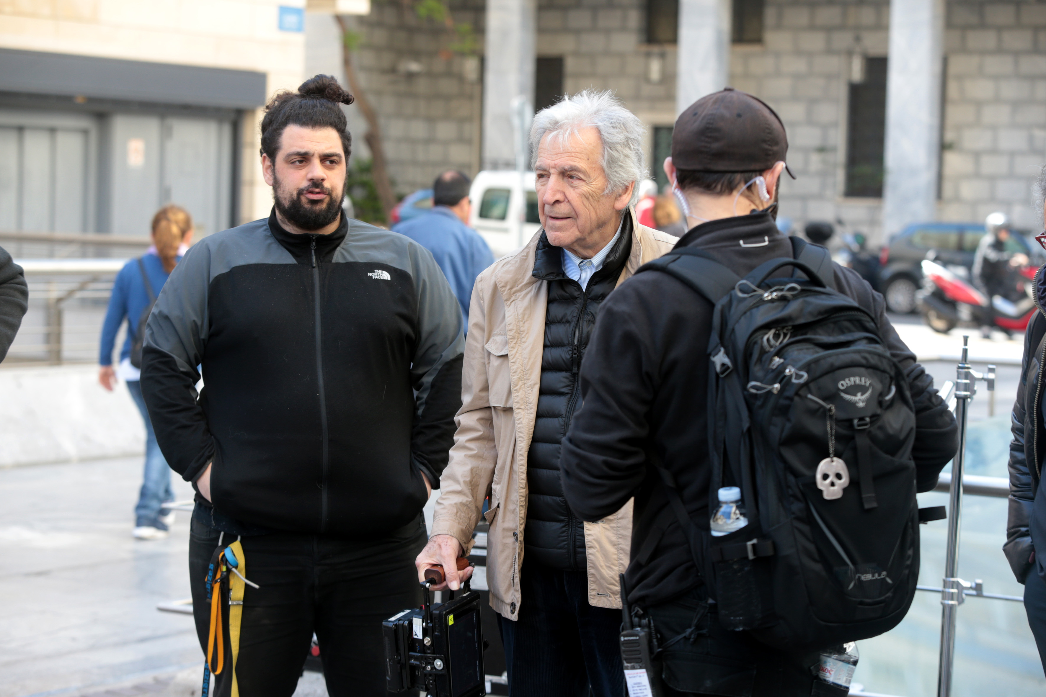 Φωτογραφίες από τα γυρίσματα της ταινίας του Κ. Γαβρά στο κέντρο της Αθήνας-1