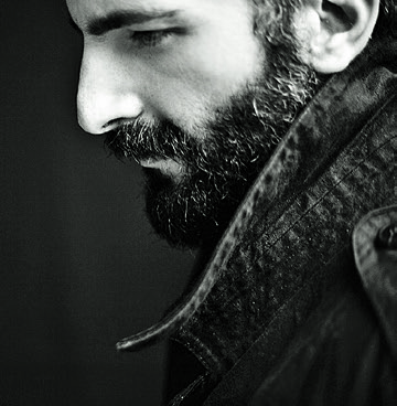 Ενας Eλληνας υπογράφει την «καρδιά» της Μπιενάλε-1