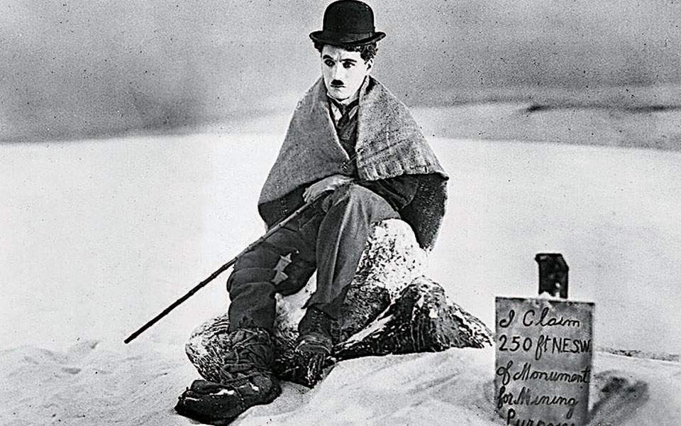 Τσάρλι Τσάπλιν: Το έργο, η ζωή και τα μηνύματα της θλιμμένης ματιάς του «Σαρλό»-8