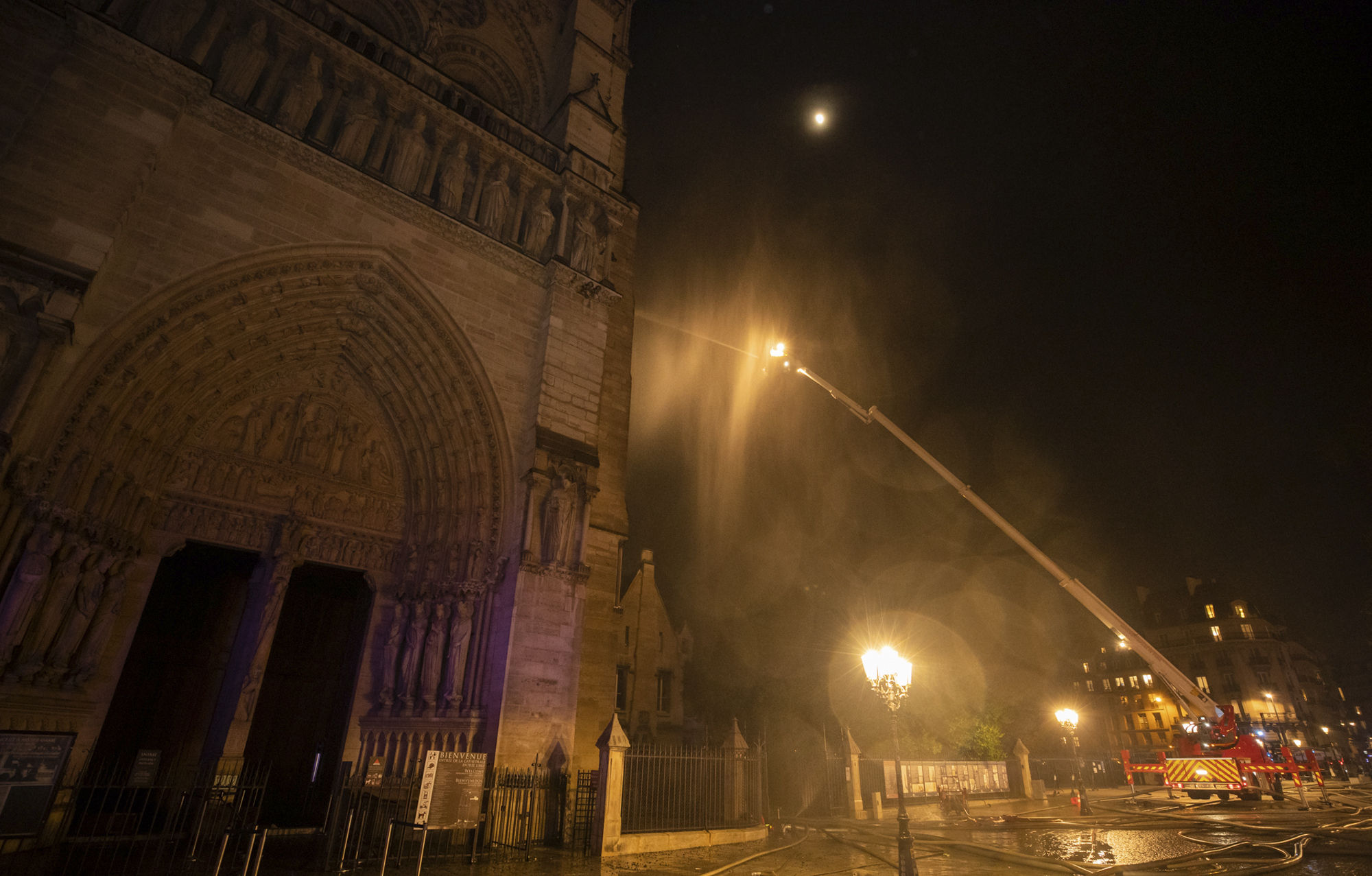 Παναγία των Παρισίων: Το κόστος και η χρονική διάρκεια της αποκατάστασης τα μεγάλα ερωτηματικά της «επόμενης ημέρας»-6