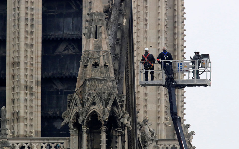 «Η καρδιά του Παρισιού… γκρεμίστηκε»-2