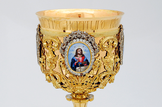 Κεντημένοι με ατλάζι, κατιφέ και μαργαριτάρια-2