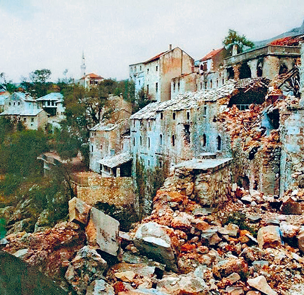 Η αναγέννηση υπερισχύει της καταστροφής-1